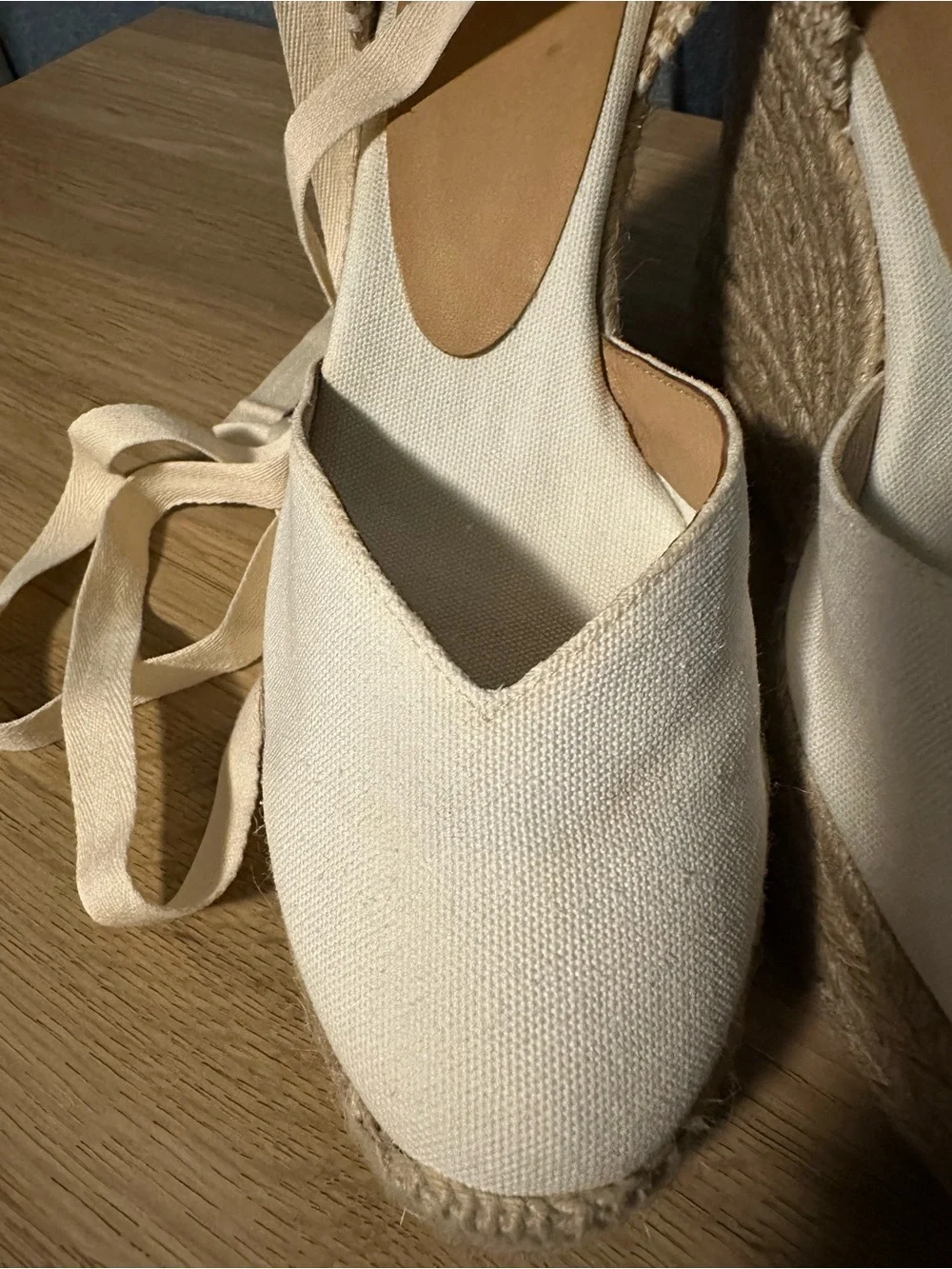 Castañer Chiara Canvas Espadrille Wedges Ivory Lace Up EU 38 US 7.5 New Box